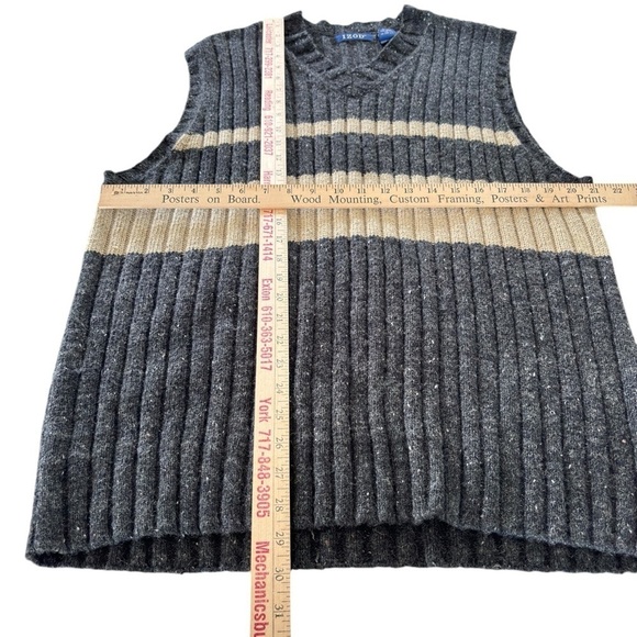 Izod Sweater Vest Size XL Gray Tan Tweed V-Neck Wool Blend Kurt Cobain 90's - Picture 4 of 9